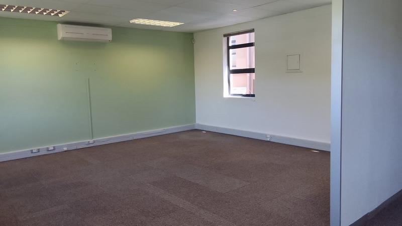 To Let commercial Property for Rent in Parow North Western Cape